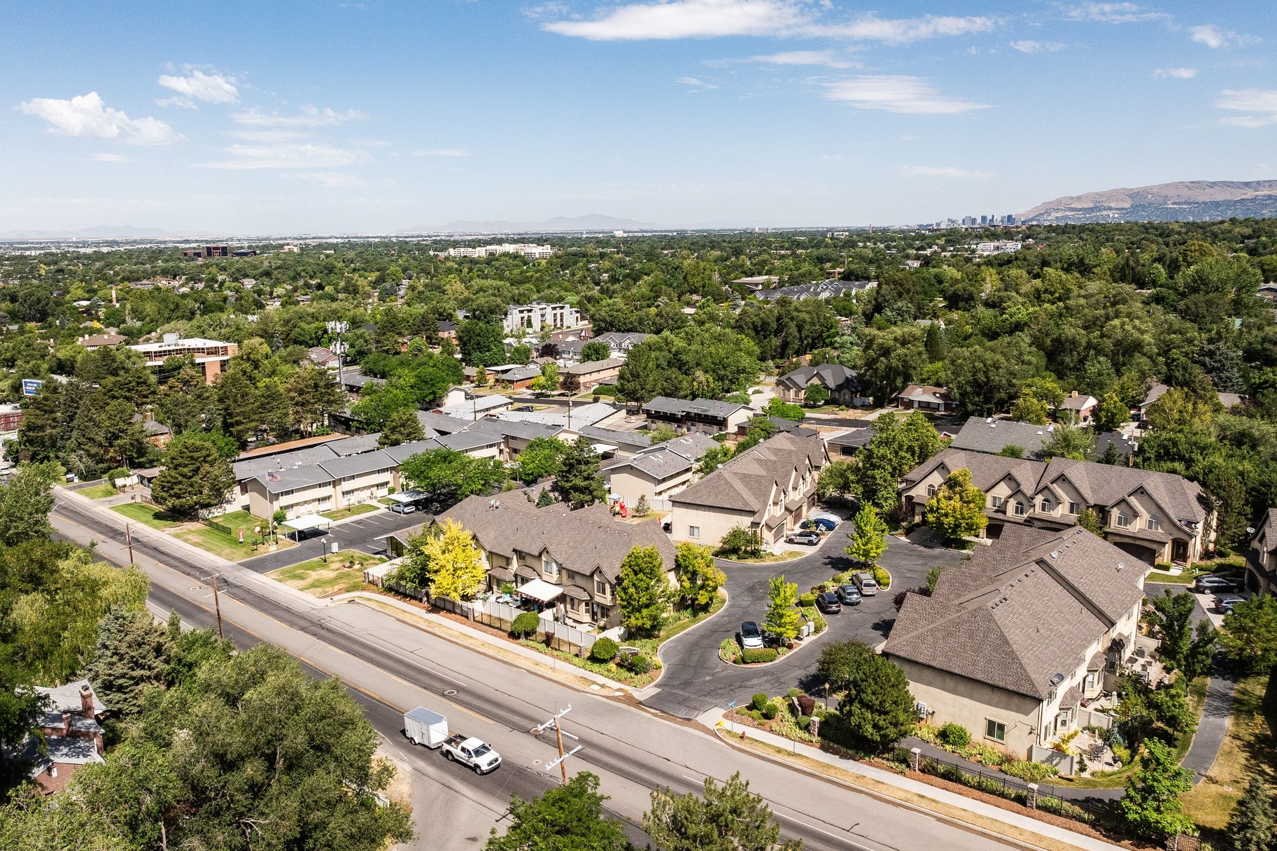  Prime Holladay Townhome in an Unbeatable Location - 物件實景