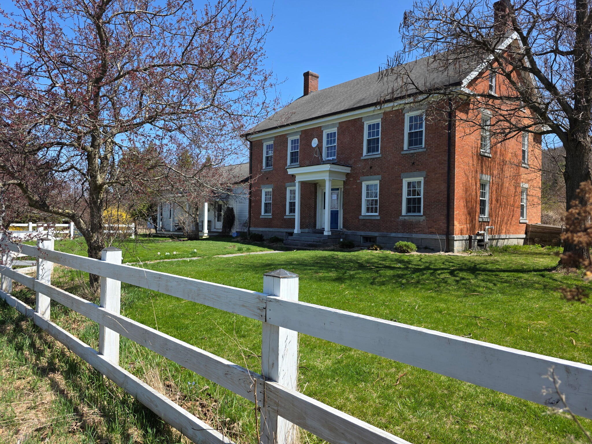 Essex, New York, 12936, United States, 7 Bedrooms Bedrooms, ,4 BathroomsBathrooms,Residential,For Sale,1984280