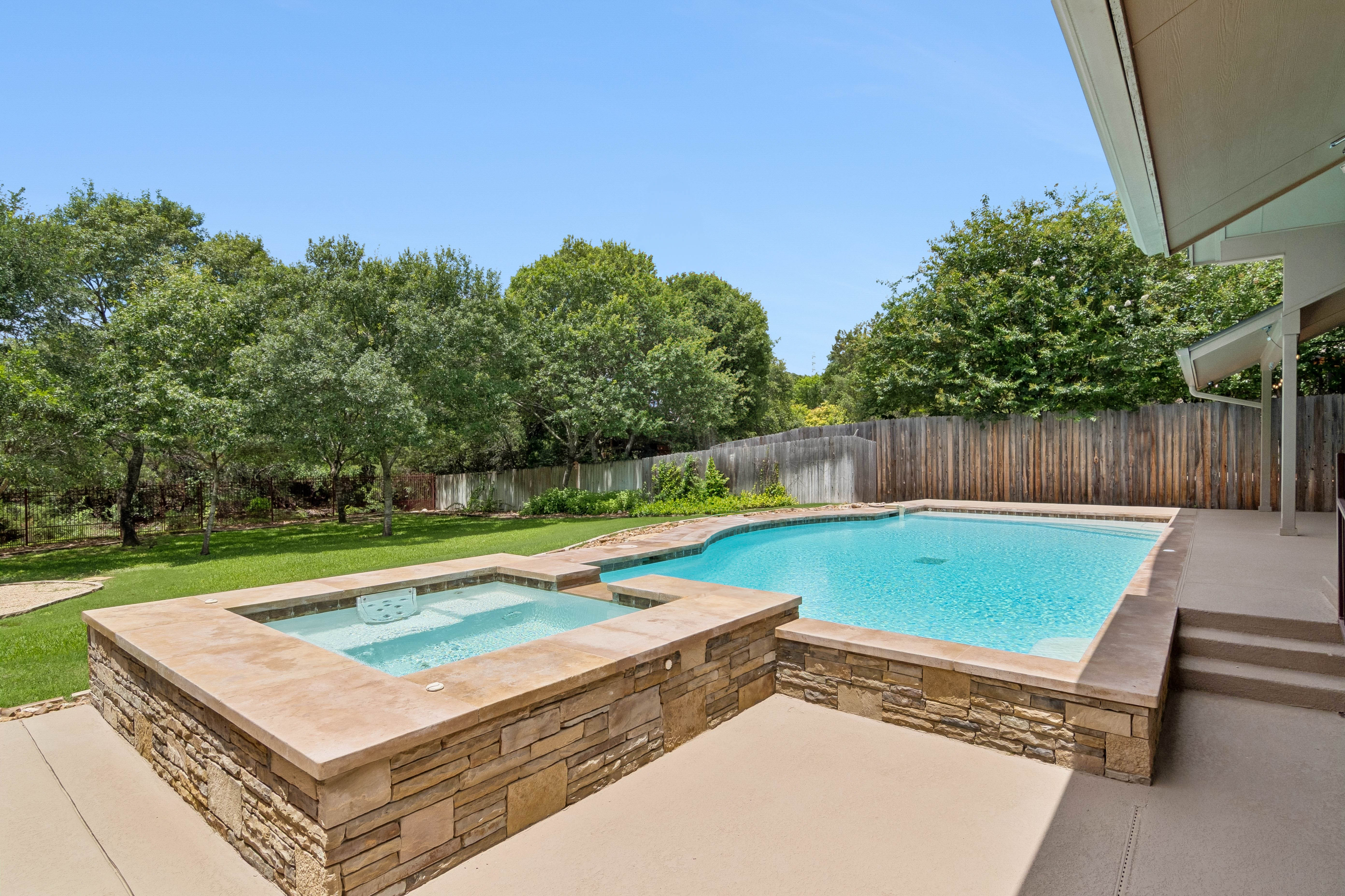  Single-Story Elegance with Ultimate Privacy - 物件實景
