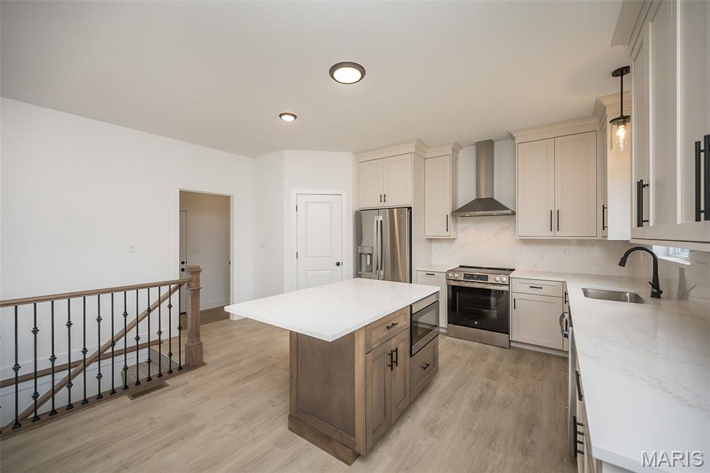 Troy, Missouri, 63379, United States, 3 Bedrooms Bedrooms, ,2 BathroomsBathrooms,Residential,For Sale,1993491