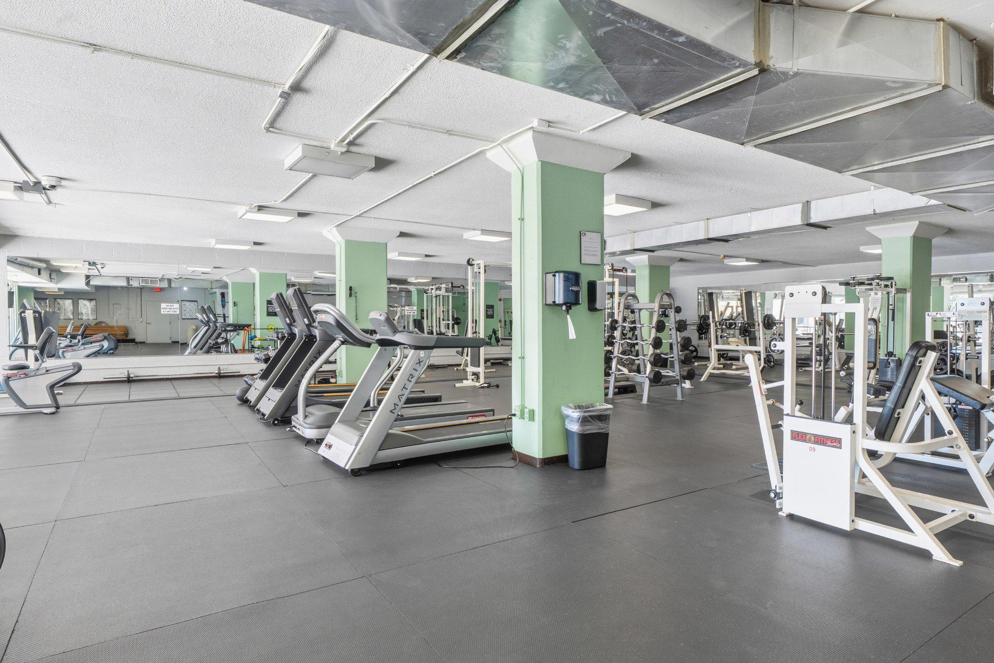  4600 S Four Mile Run Drive S, Arlington, VA, 22204 - 物件實景
