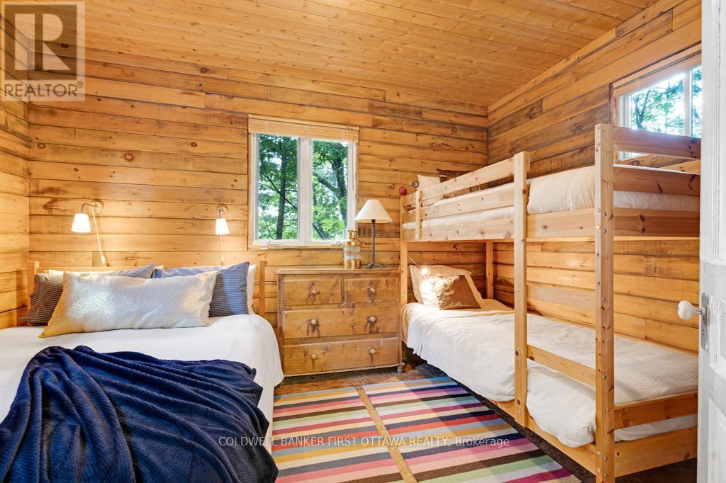FRONTENAC (FRONTENAC NORTH), Ontario, K0H 2J0, CA, 3 Bedrooms Bedrooms, ,1 BathroomBathrooms,Residential,For Sale,1901369