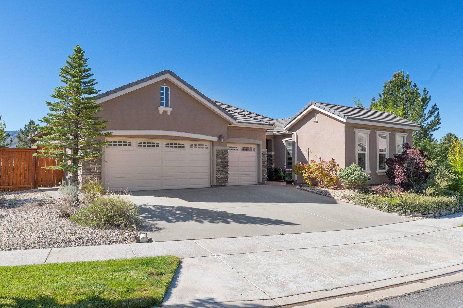  Sierra Canyon’s Largest Floor Plan with Sweeping Mountain & Sunset Views - 物件實景