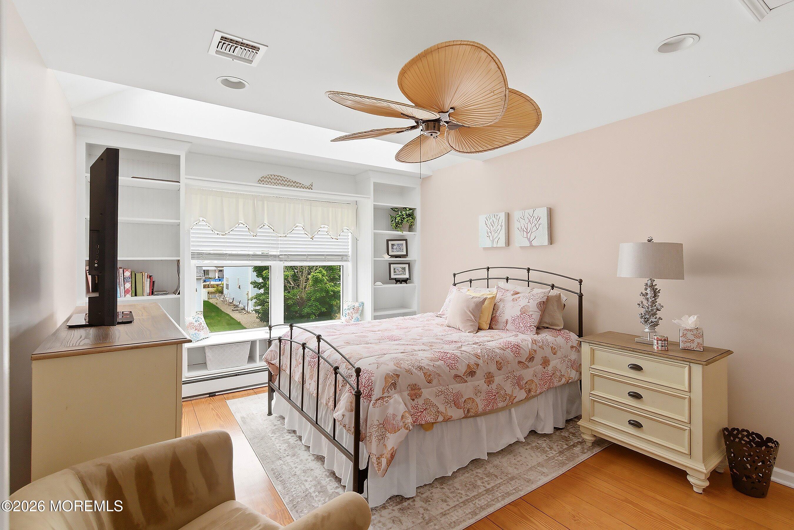 Bayville, New Jersey, 08721, United States, 4 Bedrooms Bedrooms, ,3 BathroomsBathrooms,Residential,For Sale,2049035