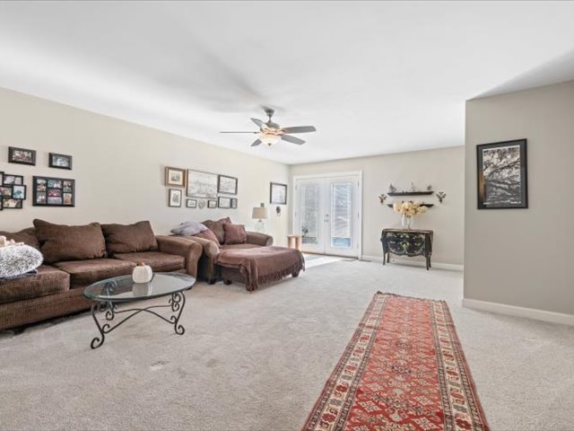 Fort Mill, South Carolina, 29708, United States, 4 Bedrooms Bedrooms, ,3 BathroomsBathrooms,Residential,For Sale,1977828