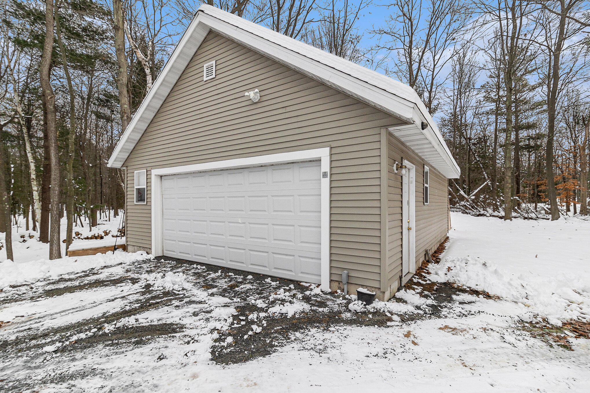 Mears, Michigan, 49436, United States, 4 Bedrooms Bedrooms, ,2 BathroomsBathrooms,Residential,For Sale,2003124