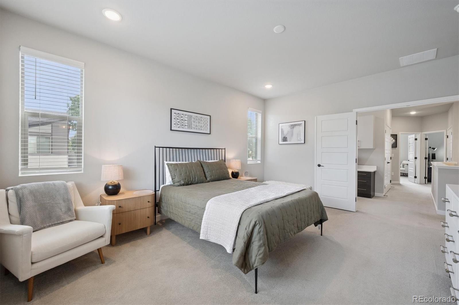 Wheat Ridge, Colorado, 80033, United States, 3 Bedrooms Bedrooms, ,3 BathroomsBathrooms,Residential,For Sale,1906825