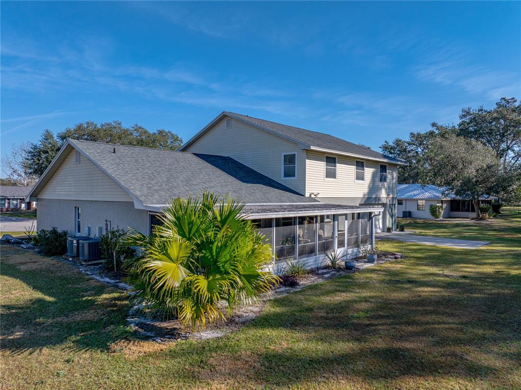 Lakeland, Florida, 33810, United States, 5 Bedrooms Bedrooms, ,4 BathroomsBathrooms,Residential,For Sale,1696884