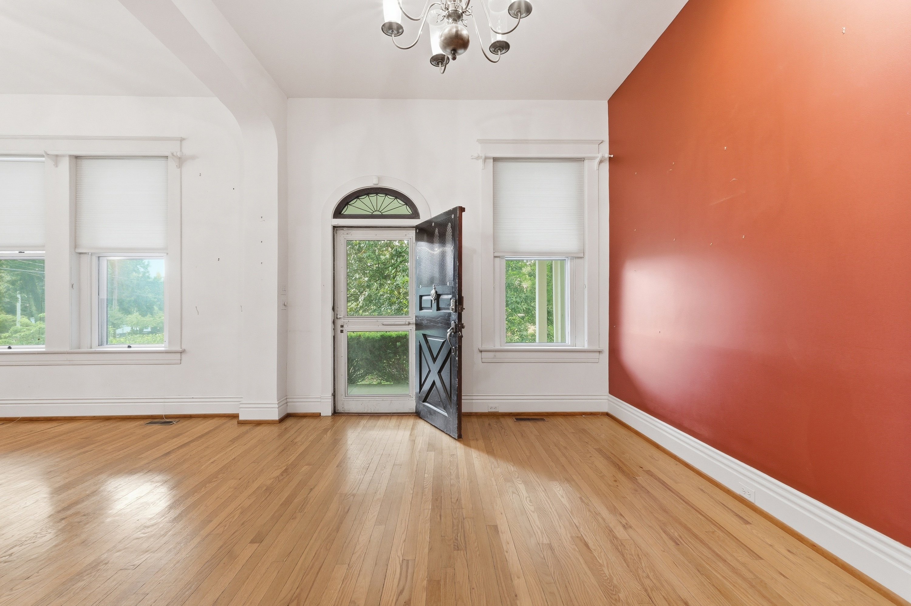  2037 Tyler Lane, Louisville, KY 40205 - 物件實景
