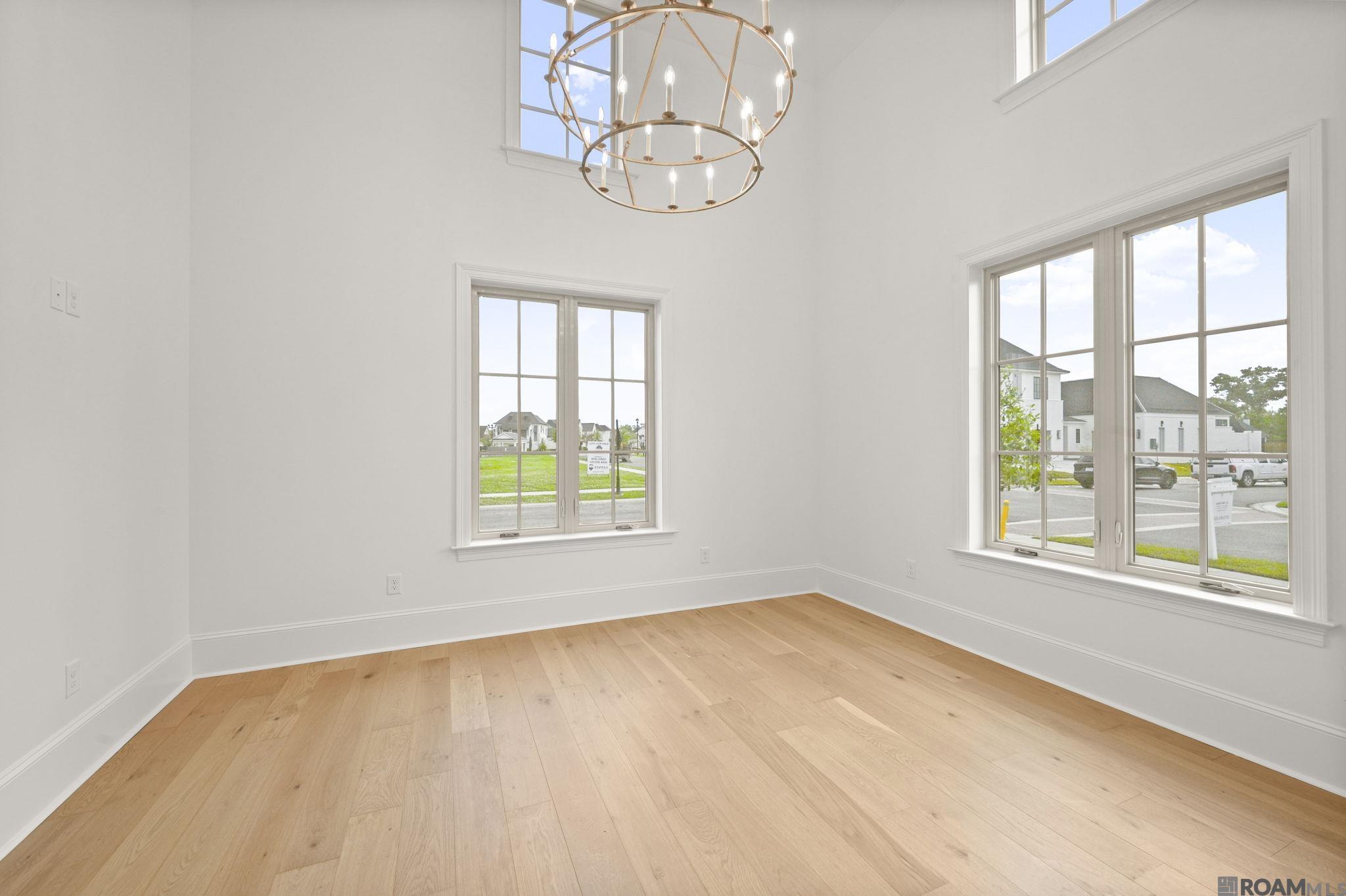 Baton Rouge, Louisiana, 70817, United States, 4 Bedrooms Bedrooms, ,3 BathroomsBathrooms,Residential,For Sale,2032762