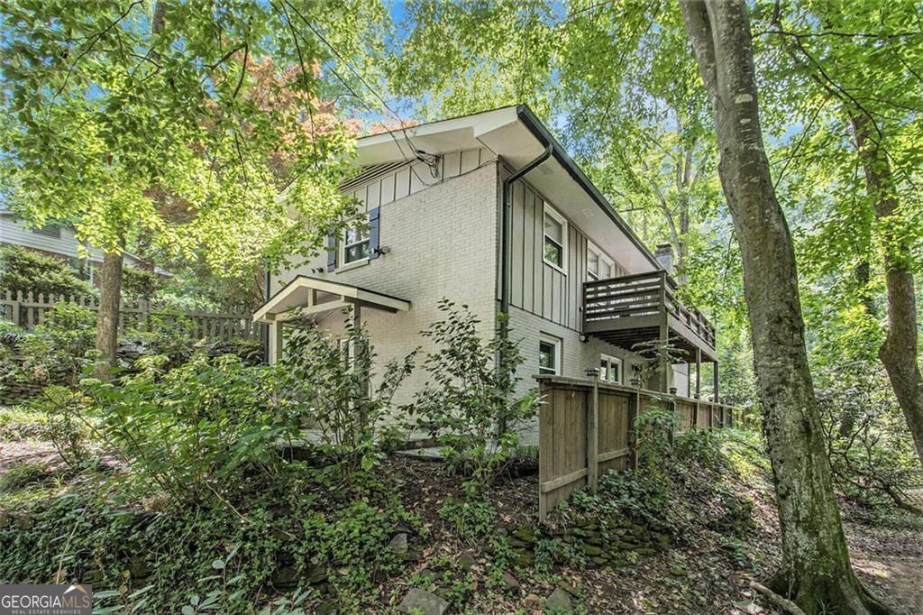 Atlanta, Georgia, 30328, United States, 4 Bedrooms Bedrooms, ,3 BathroomsBathrooms,Residential,For Sale,1858983