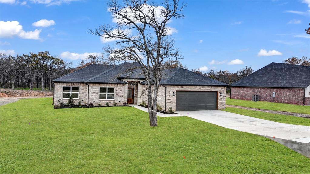 Millsap, Texas, 76066, United States, 4 Bedrooms Bedrooms, ,3 BathroomsBathrooms,Residential,For Sale,1980823