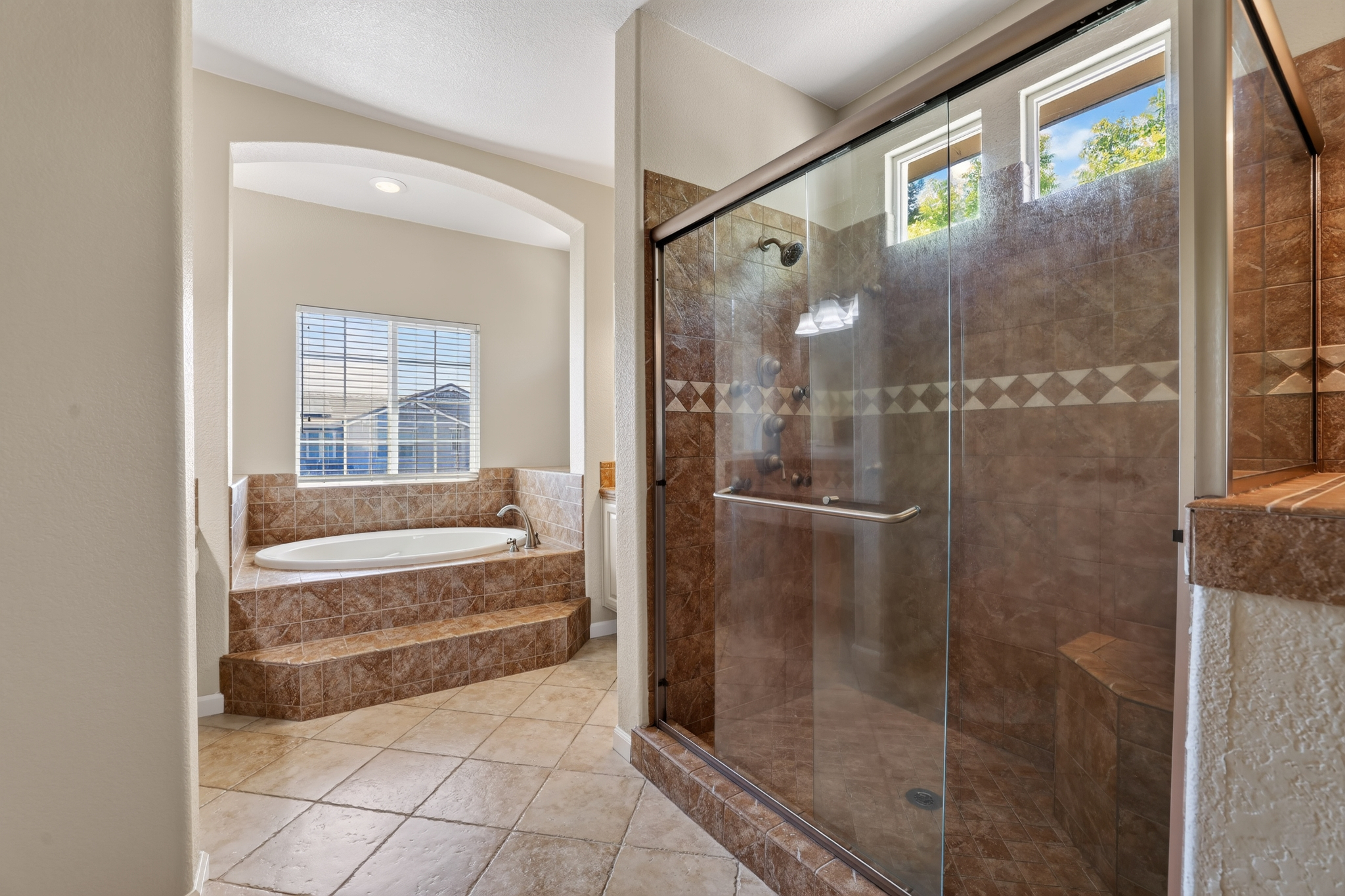  2519 Parkcrest Way, Roseville, CA, 95747 - 物件實景