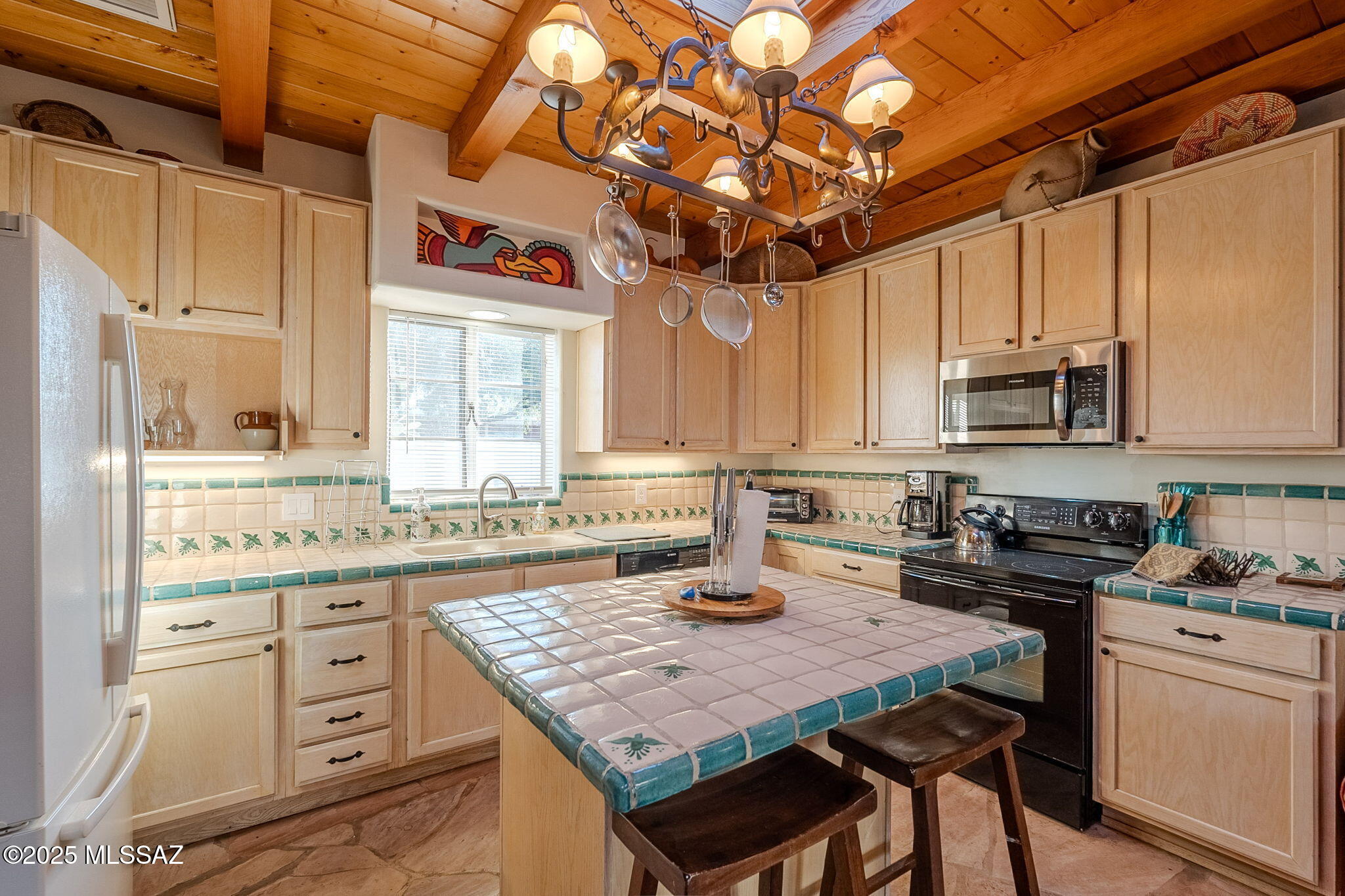 Tucson, Arizona, 85719, United States, 5 Bedrooms Bedrooms, ,5 BathroomsBathrooms,Residential,For Sale,1778389