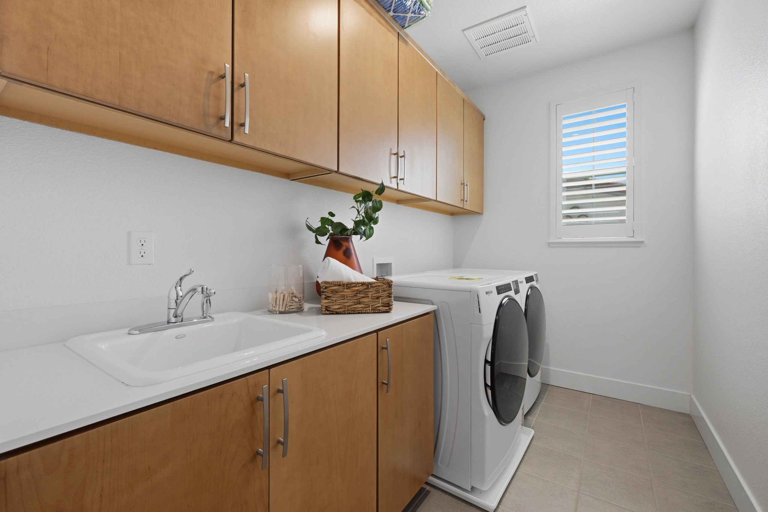  7487 Darque Way, Elk Grove, CA 95757 - 物件實景