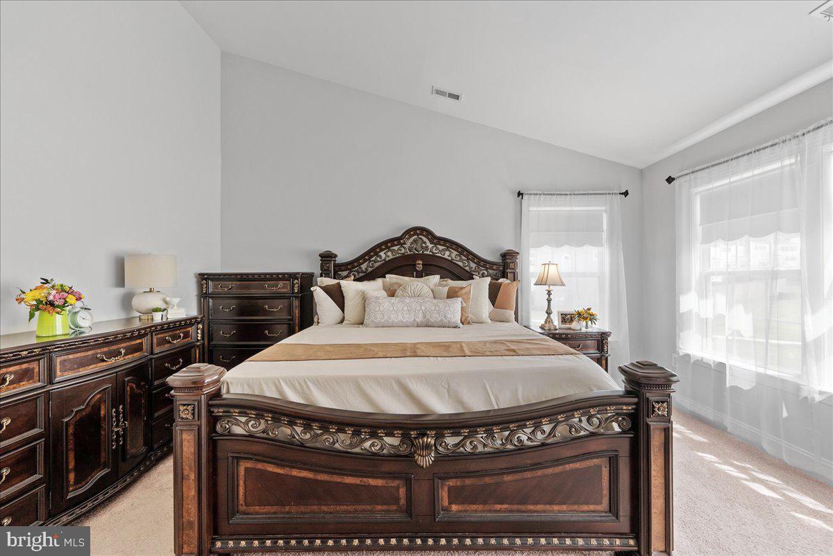 Woodbridge, Virginia, 22193, United States, 3 Bedrooms Bedrooms, ,4 BathroomsBathrooms,Residential,For Sale,1921081