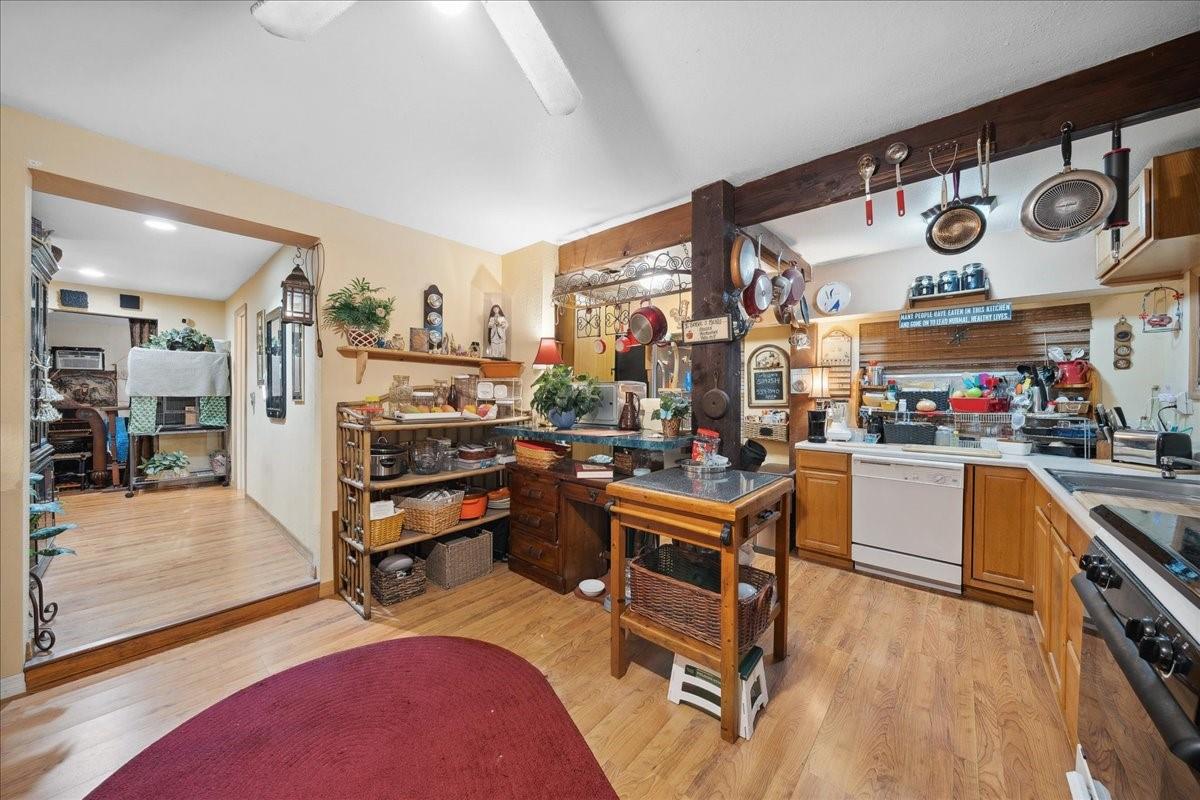 Sebastian, Florida, 32958, United States, 5 Bedrooms Bedrooms, ,3 BathroomsBathrooms,Residential,For Sale,1867275