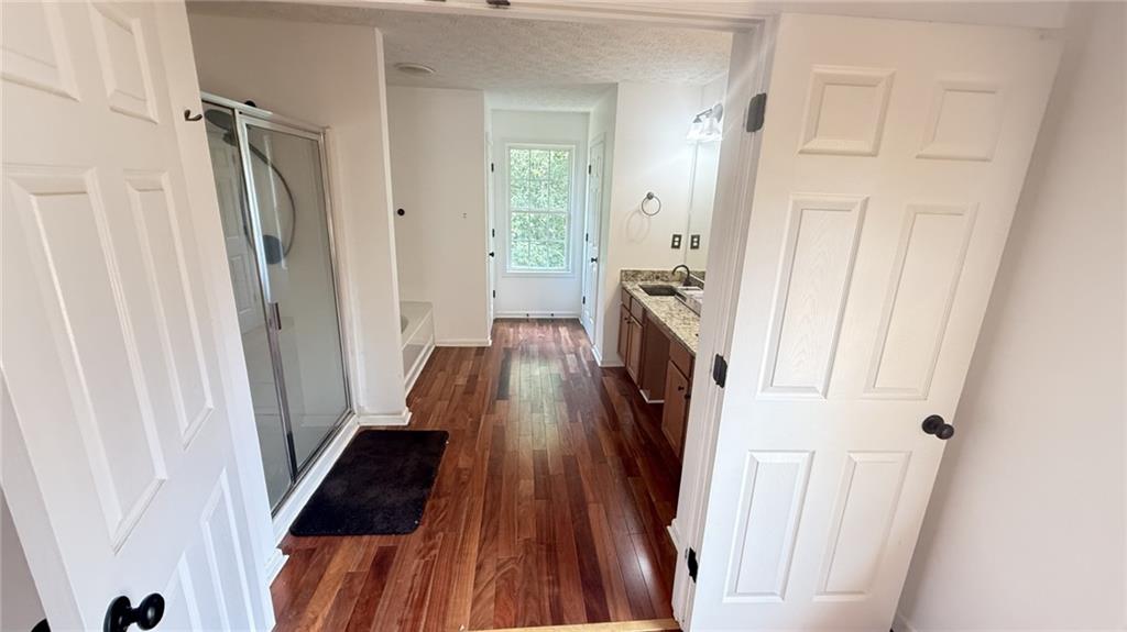 Lawrenceville, Georgia, 30046, United States, 5 Bedrooms Bedrooms, ,4 BathroomsBathrooms,Residential,For Sale,1934412