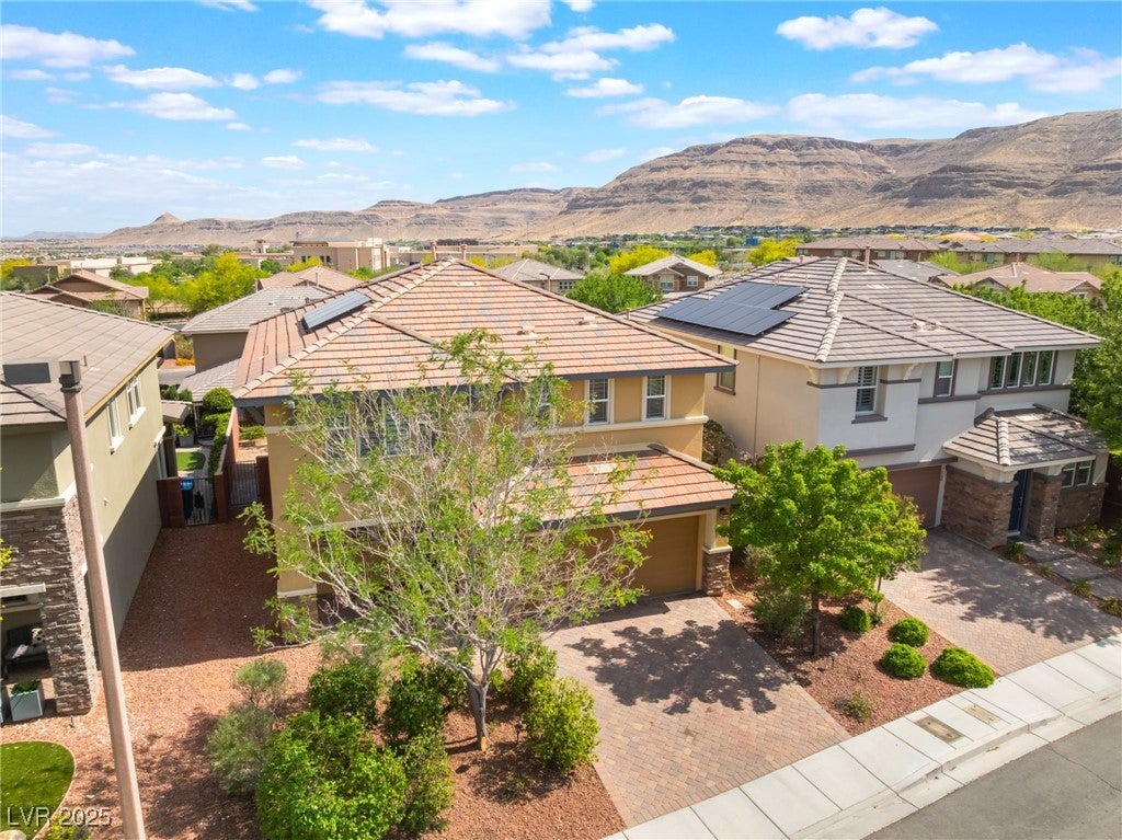 Las Vegas, Nevada, 89135, United States, 3 Bedrooms Bedrooms, ,3 BathroomsBathrooms,Residential,For Sale,1977771