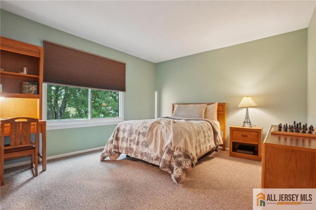 Edison, New Jersey, 08820, United States, 2 Bedrooms Bedrooms, ,2 BathroomsBathrooms,Residential,For Sale,1925954