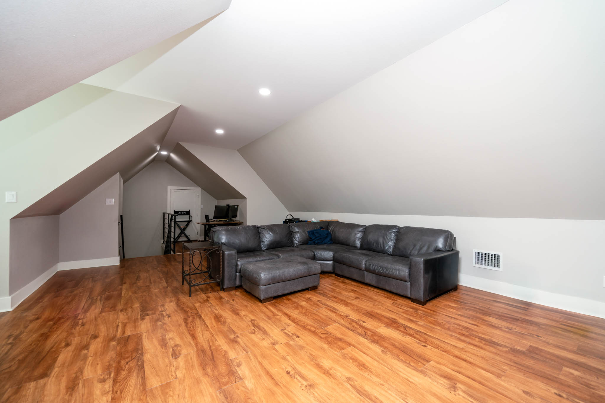 Jacksonville, Texas, 75766, United States, 4 Bedrooms Bedrooms, ,3 BathroomsBathrooms,Residential,For Sale,1978042