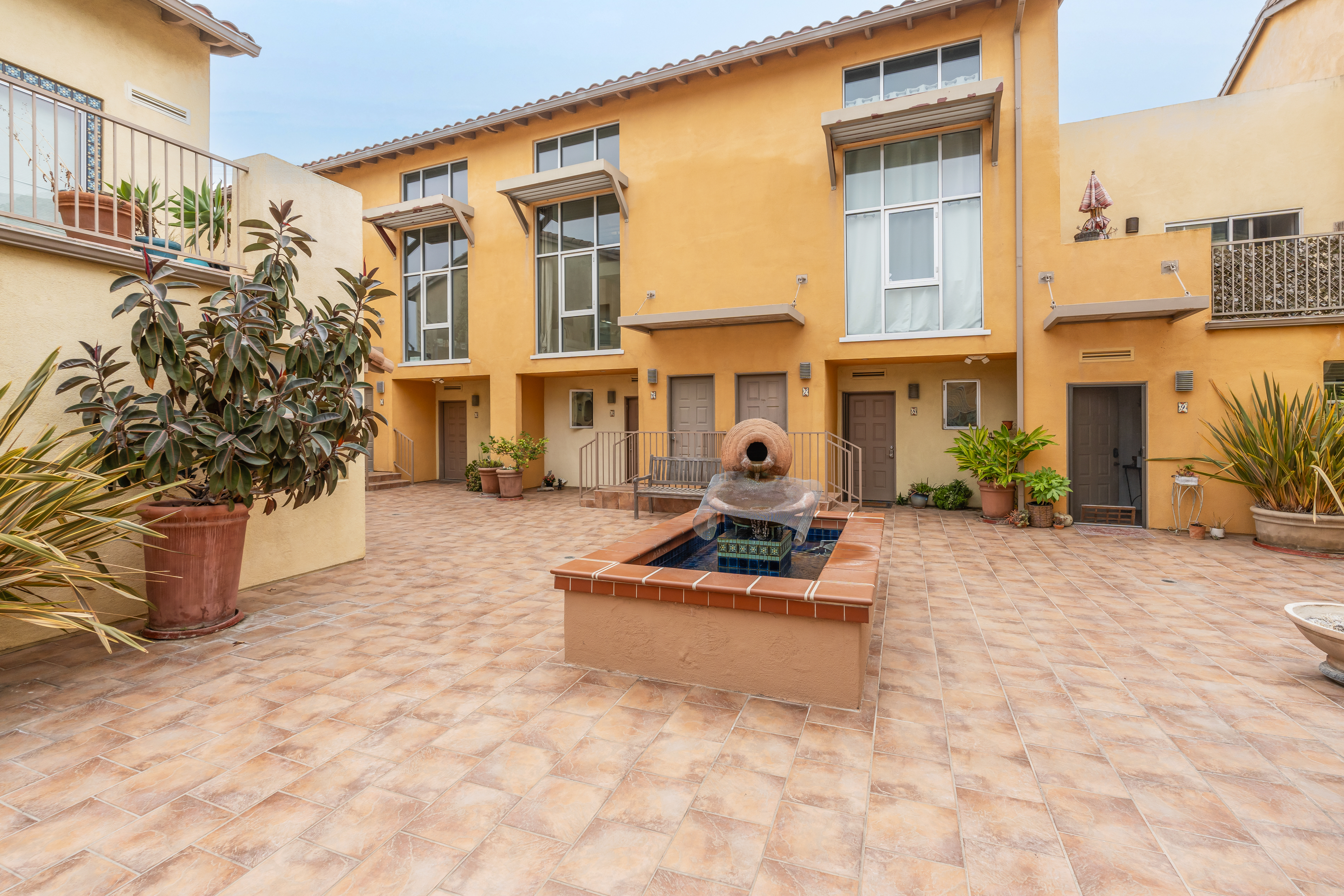  285 North Ventura Avenue #6, Ventura, CA 93001 - 物件實景