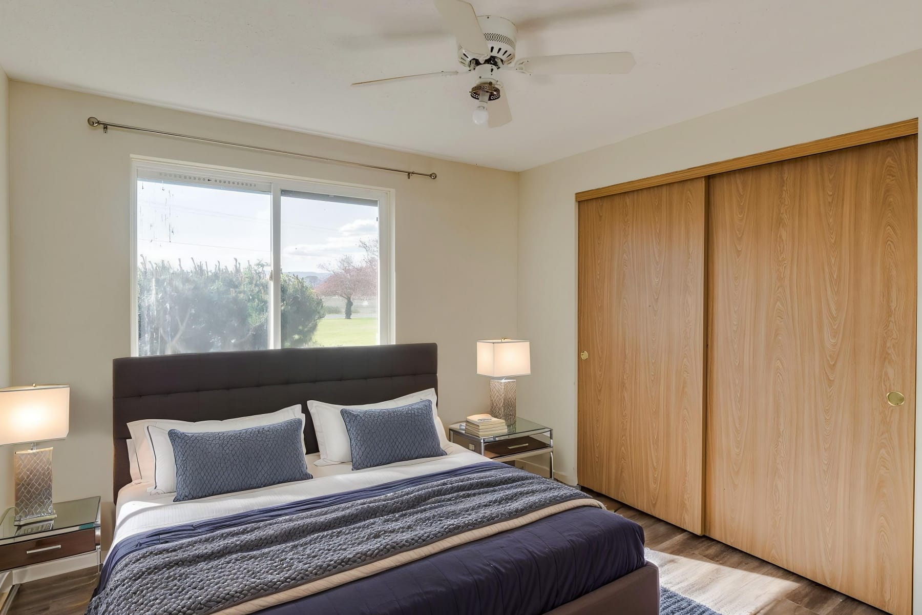  19330 NW GILLIHAN RD Portland, OR 97231 - 物件實景