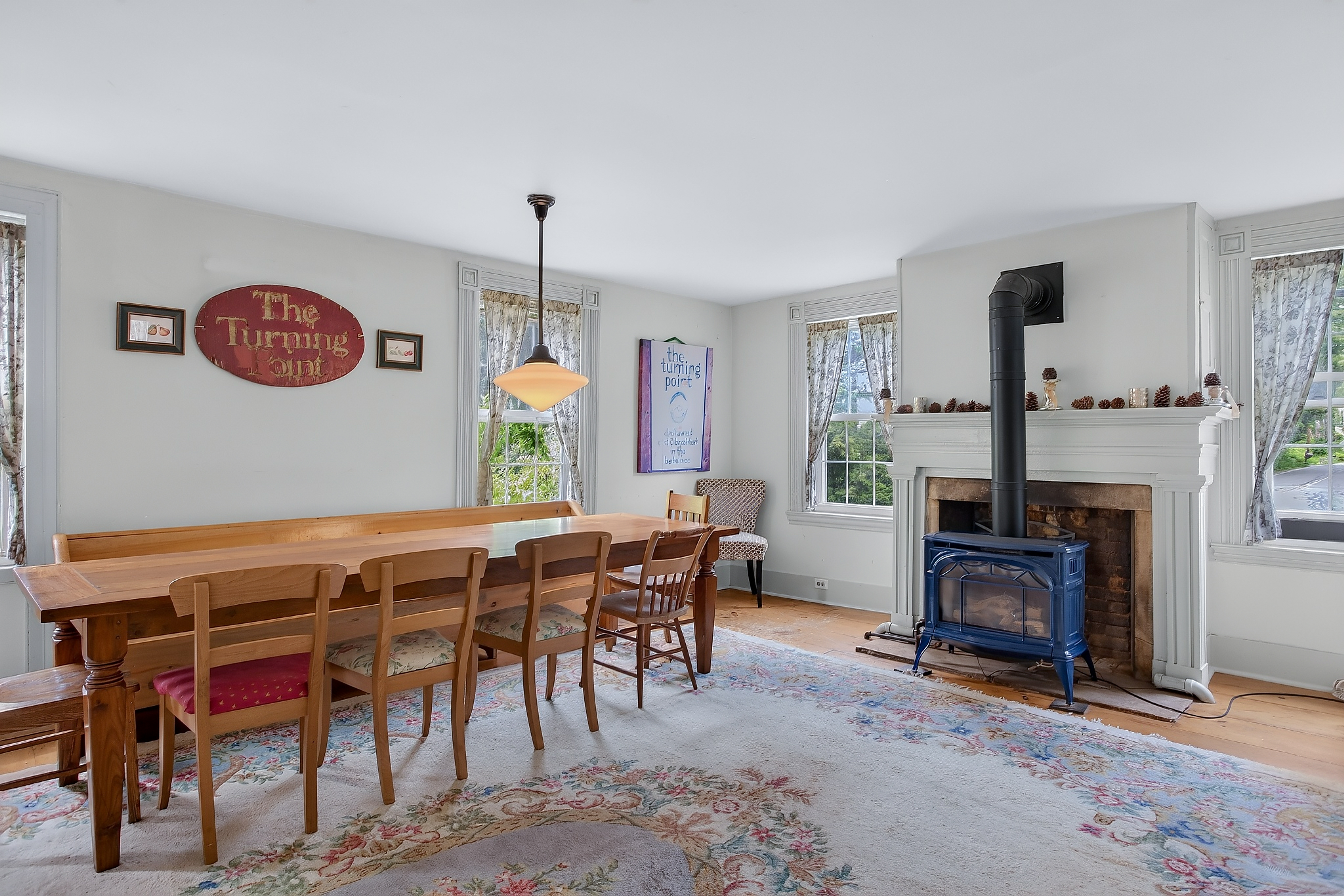  The Turning Point: A Storied 1800s Berkshire Landmark Reimagined for Modern Host - 物件實景