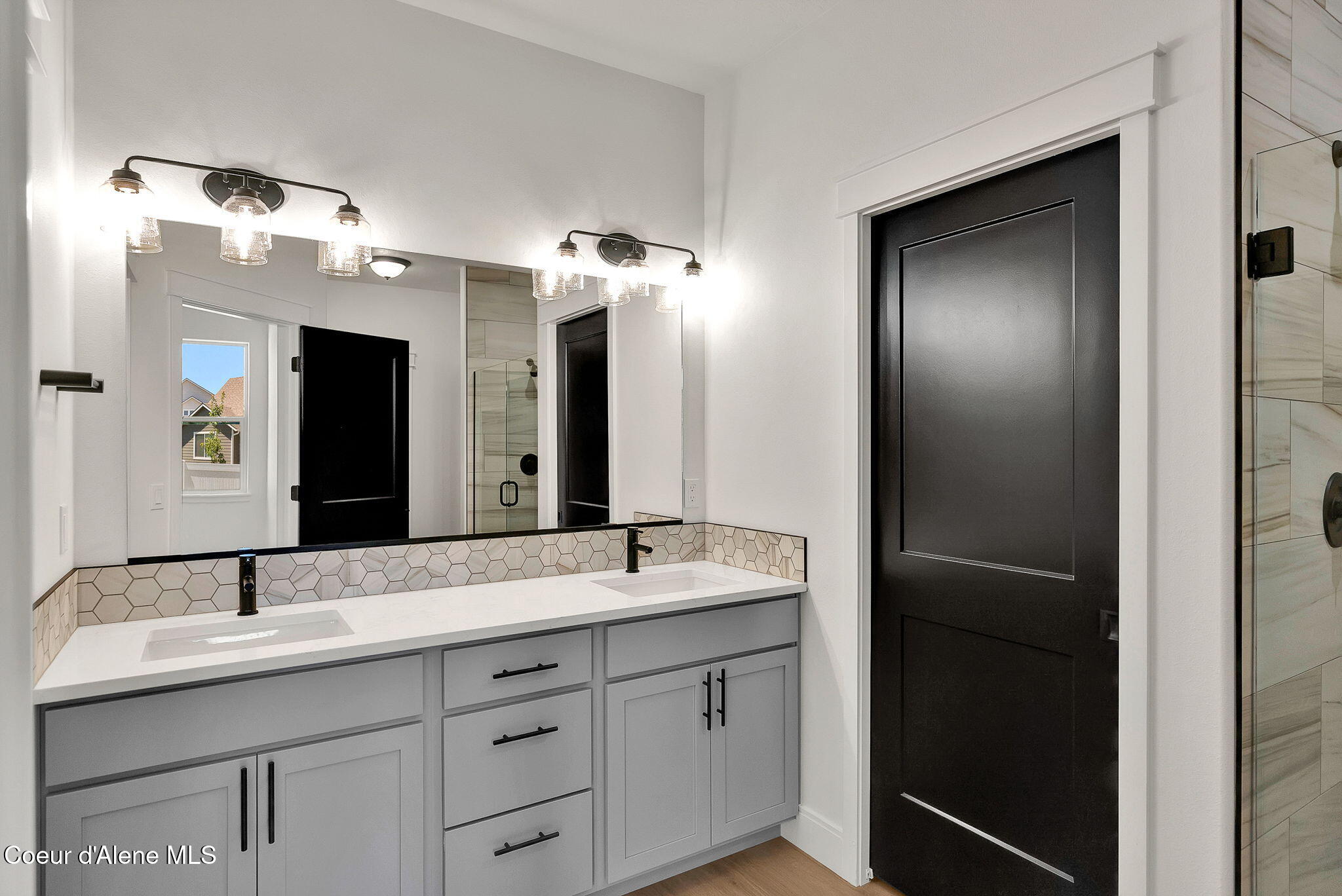 Rathdrum, Idaho, 83858, United States, 3 Bedrooms Bedrooms, ,Residential,For Sale,1999026