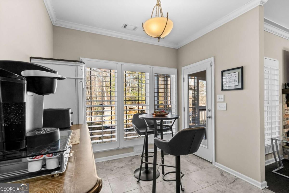 Ellijay, Georgia, 30536, United States, 3 Bedrooms Bedrooms, ,2 BathroomsBathrooms,Residential,For Sale,2013389