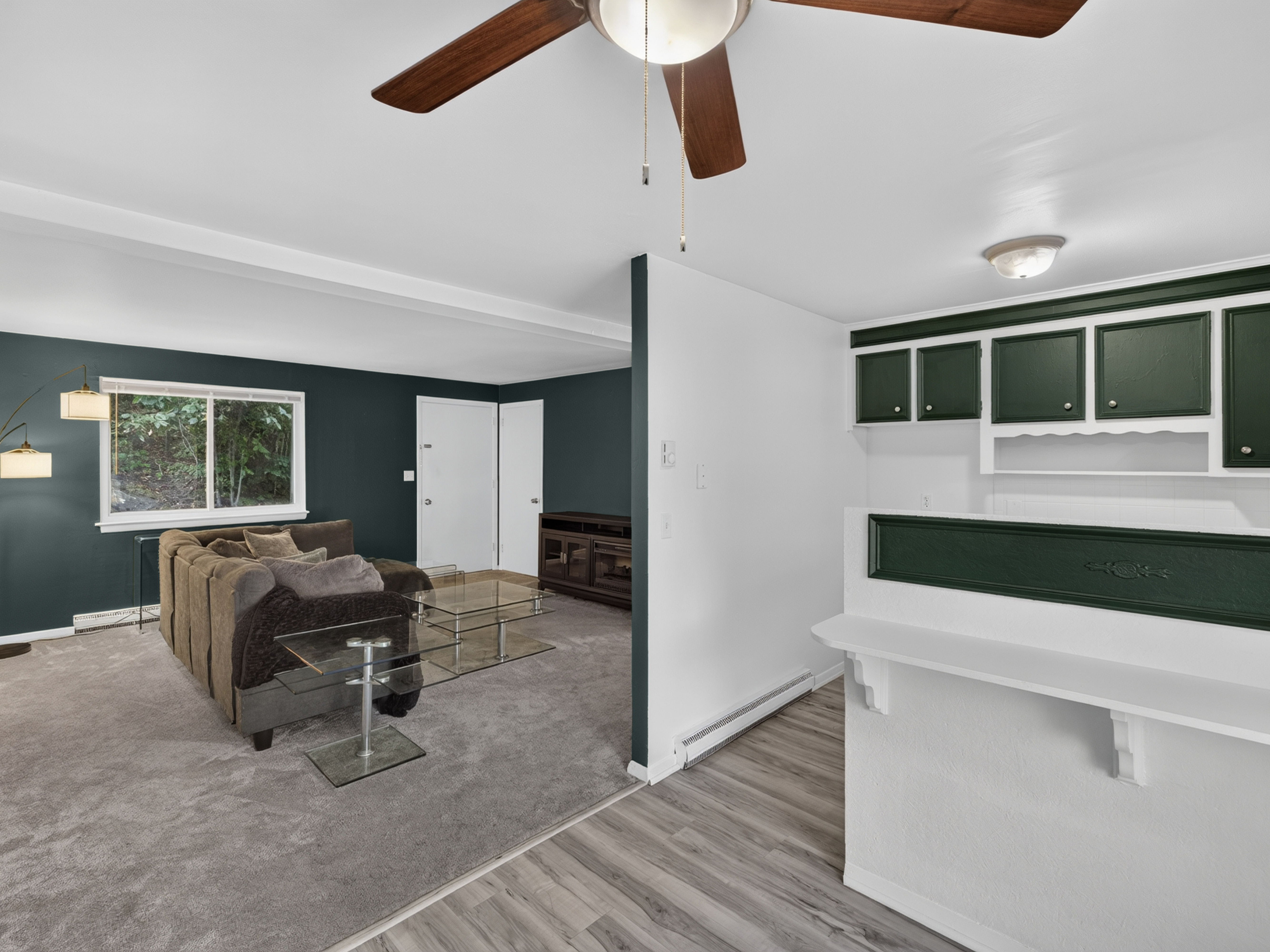  Discover comfortable one-floor living in this great location. - 物件實景