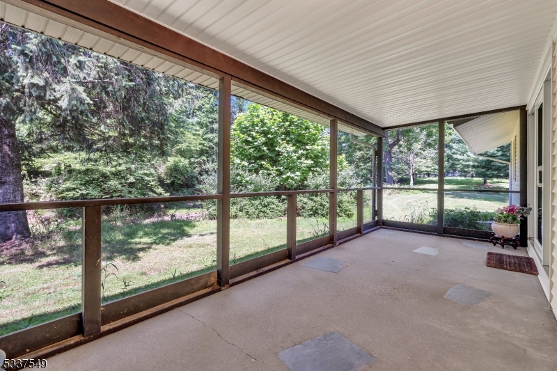 Raritan Twp., New Jersey, 08822, United States, 3 Bedrooms Bedrooms, ,2 BathroomsBathrooms,Residential,For Sale,1951157
