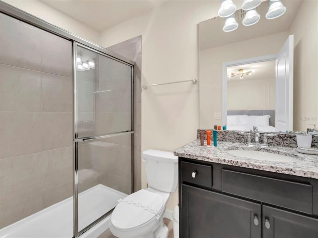 Davenport, Florida, 33897, United States, 10 Bedrooms Bedrooms, ,8 BathroomsBathrooms,Residential,For Sale,1736940