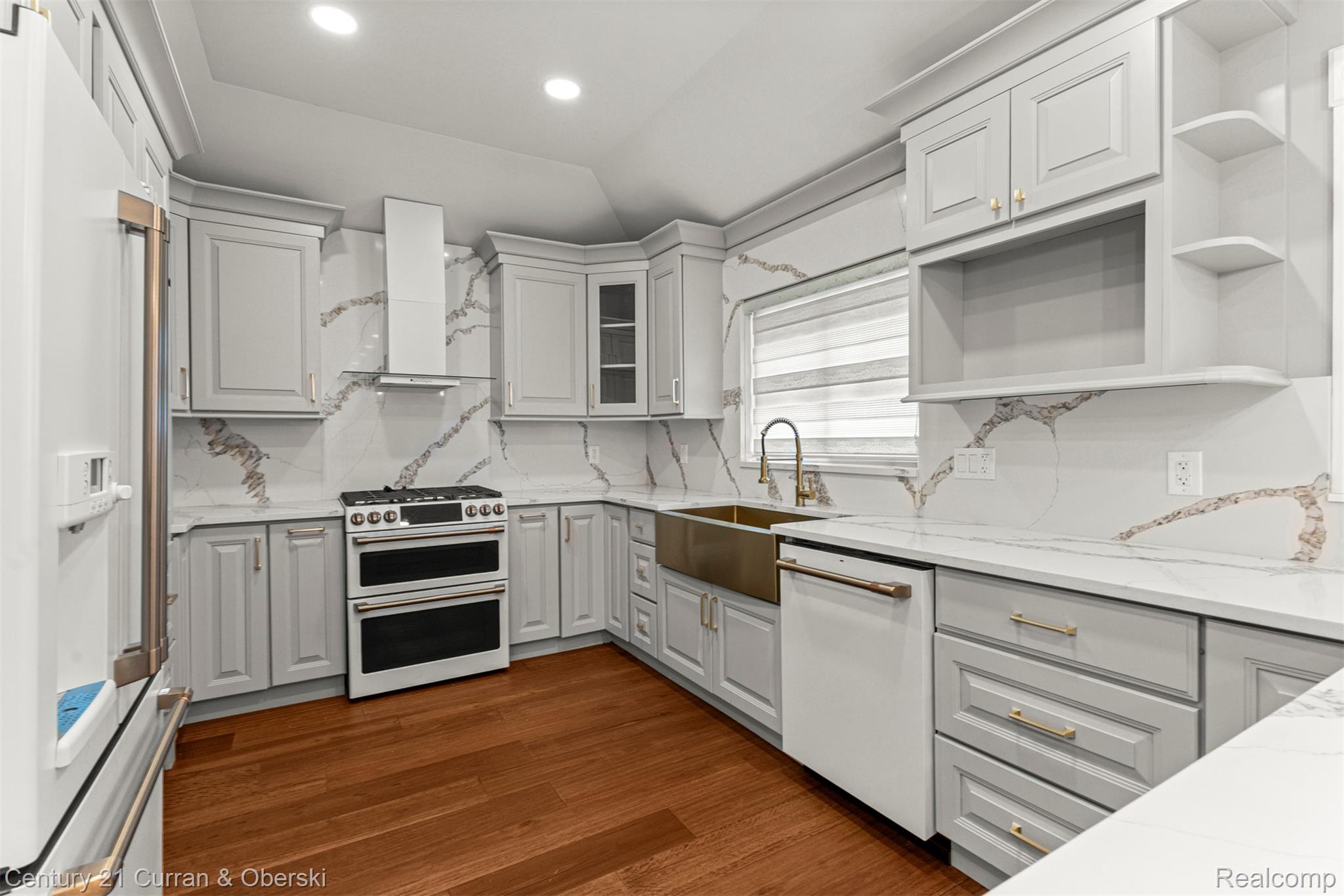 Dearborn Heights, Michigan, 48127, United States, 3 Bedrooms Bedrooms, ,3 BathroomsBathrooms,Residential,For Sale,1979966