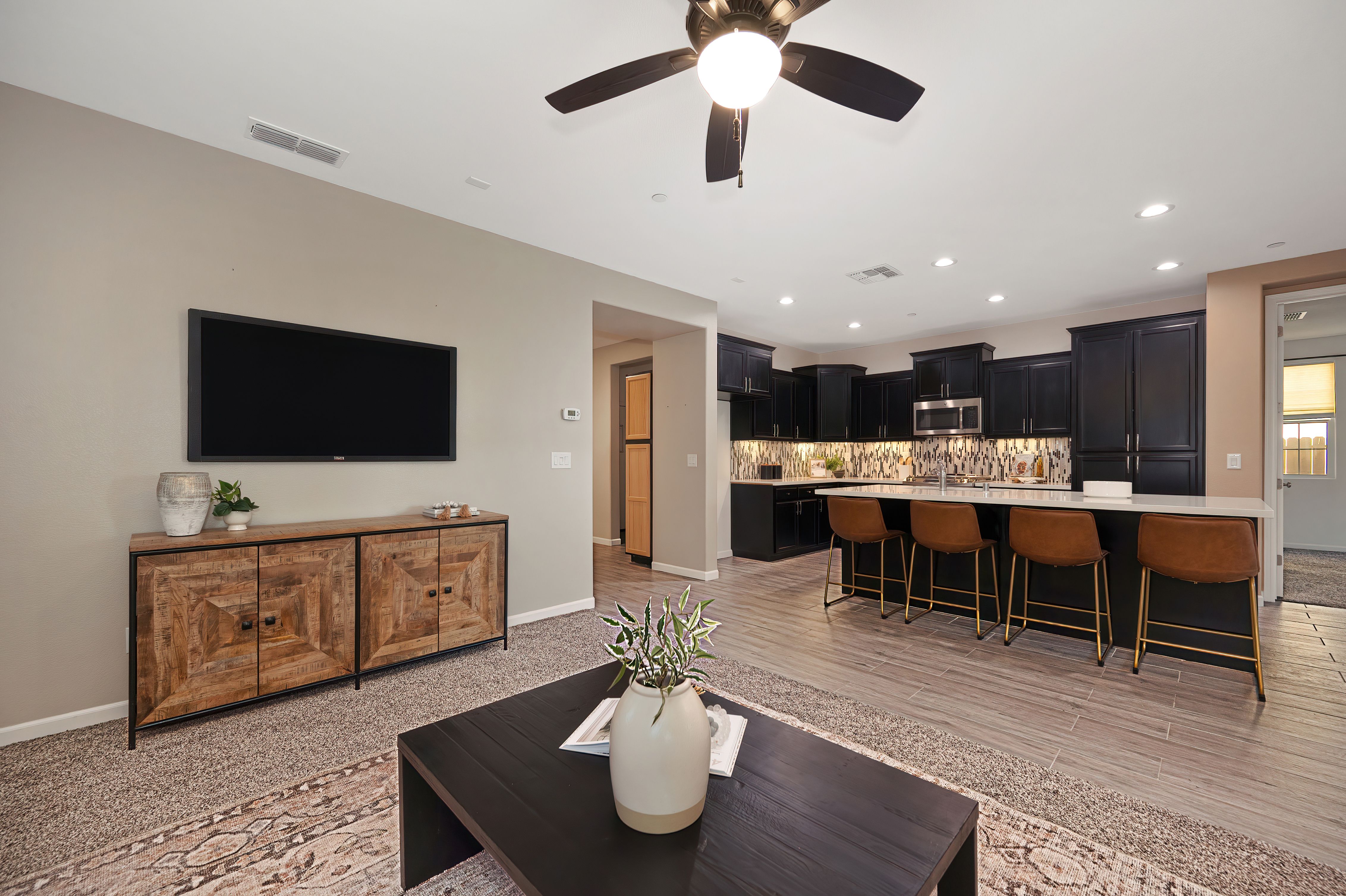  7153 Greenford Way, Roseville, CA 95747 - 物件實景