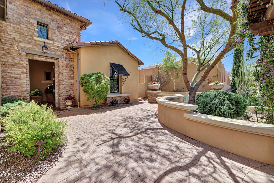 Peoria, Arizona, 85383, United States, 5 Bedrooms Bedrooms, ,5 BathroomsBathrooms,Residential,For Sale,1763078