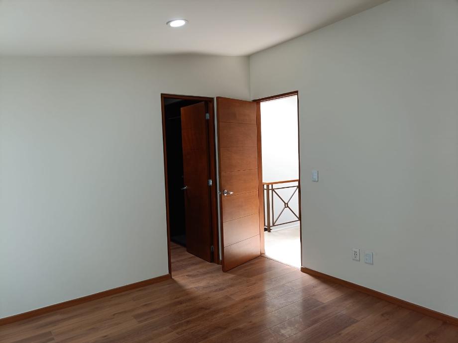 Calimaya, Estado de méxico, 52220, Mexico, 3 Bedrooms Bedrooms, ,3 BathroomsBathrooms,Residential,For Sale,1997151