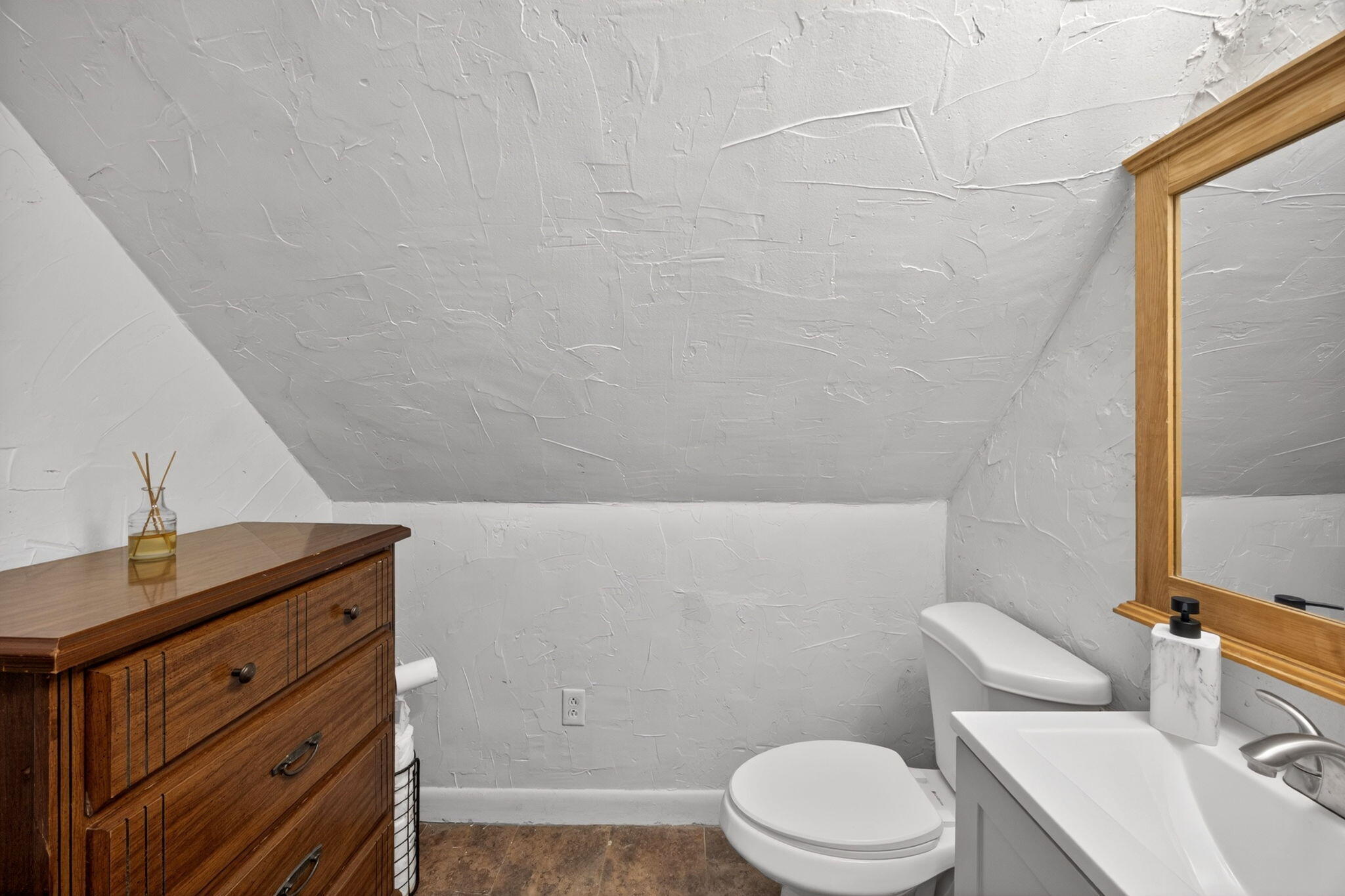  7 Valley Road, Brewster, MA, 02631 - 物件實景