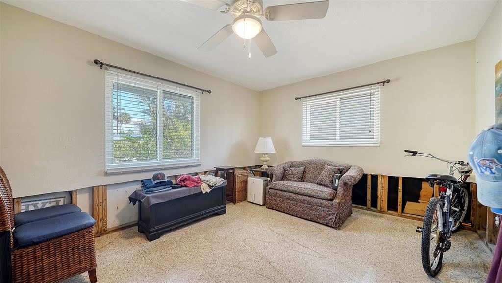 Sarasota, Florida, 34242, United States, 4 Bedrooms Bedrooms, ,3 BathroomsBathrooms,Residential,For Sale,1885427