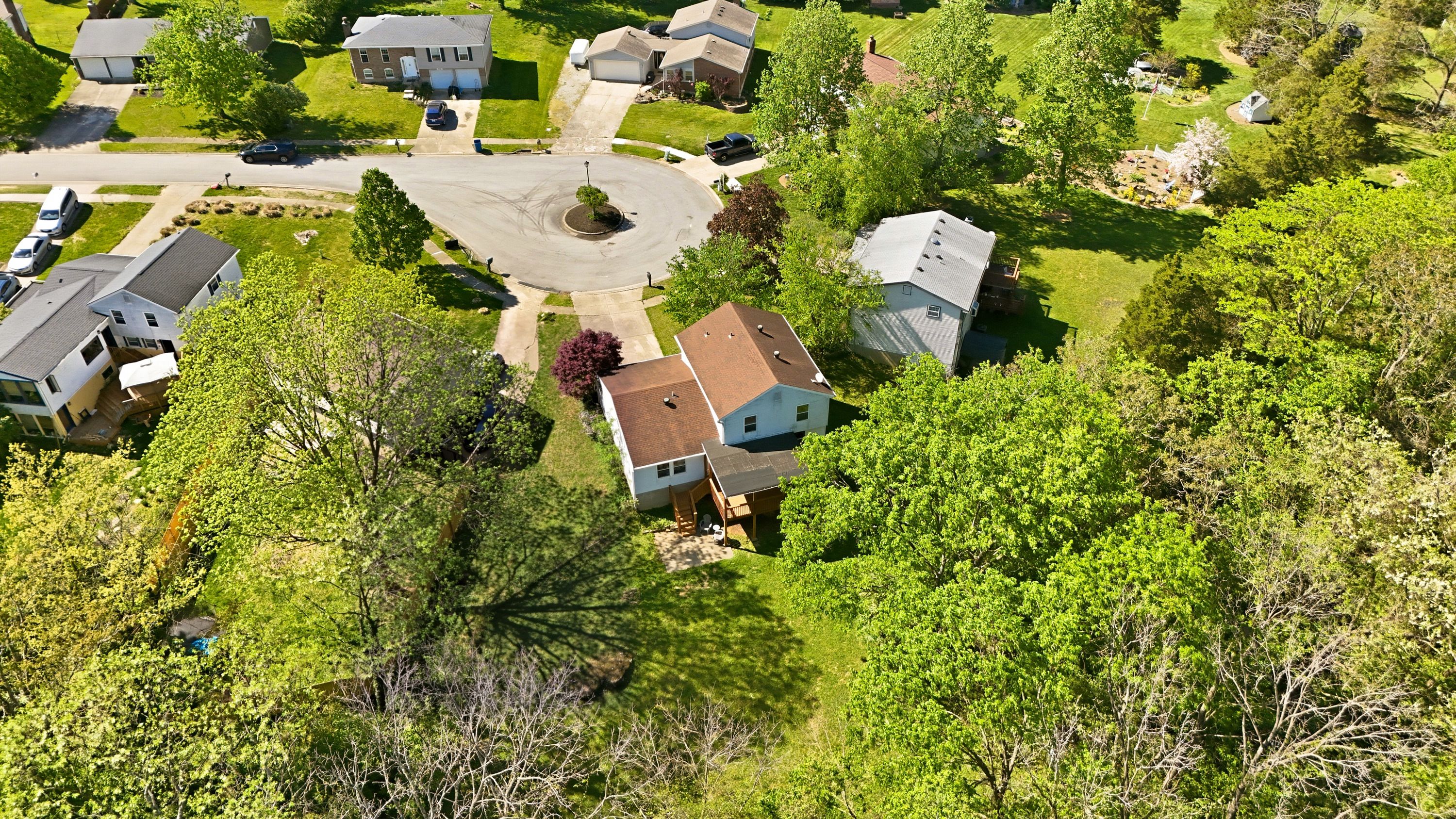  9302 Plumwood Place, Crestwood, KY 40014 - 物件實景