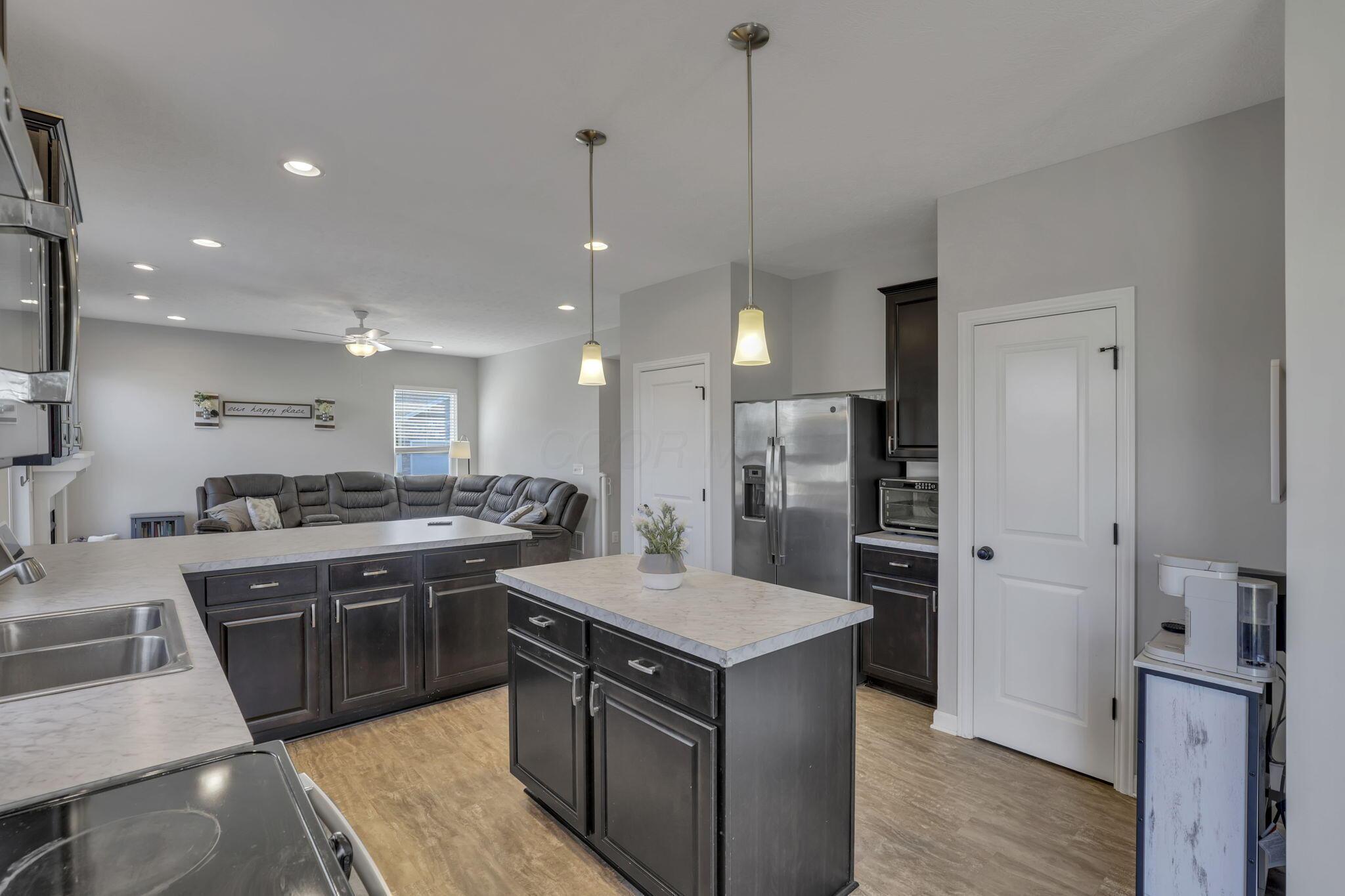 Westerville, Ohio, 43081, United States, 4 Bedrooms Bedrooms, ,3 BathroomsBathrooms,Residential,For Sale,1948100