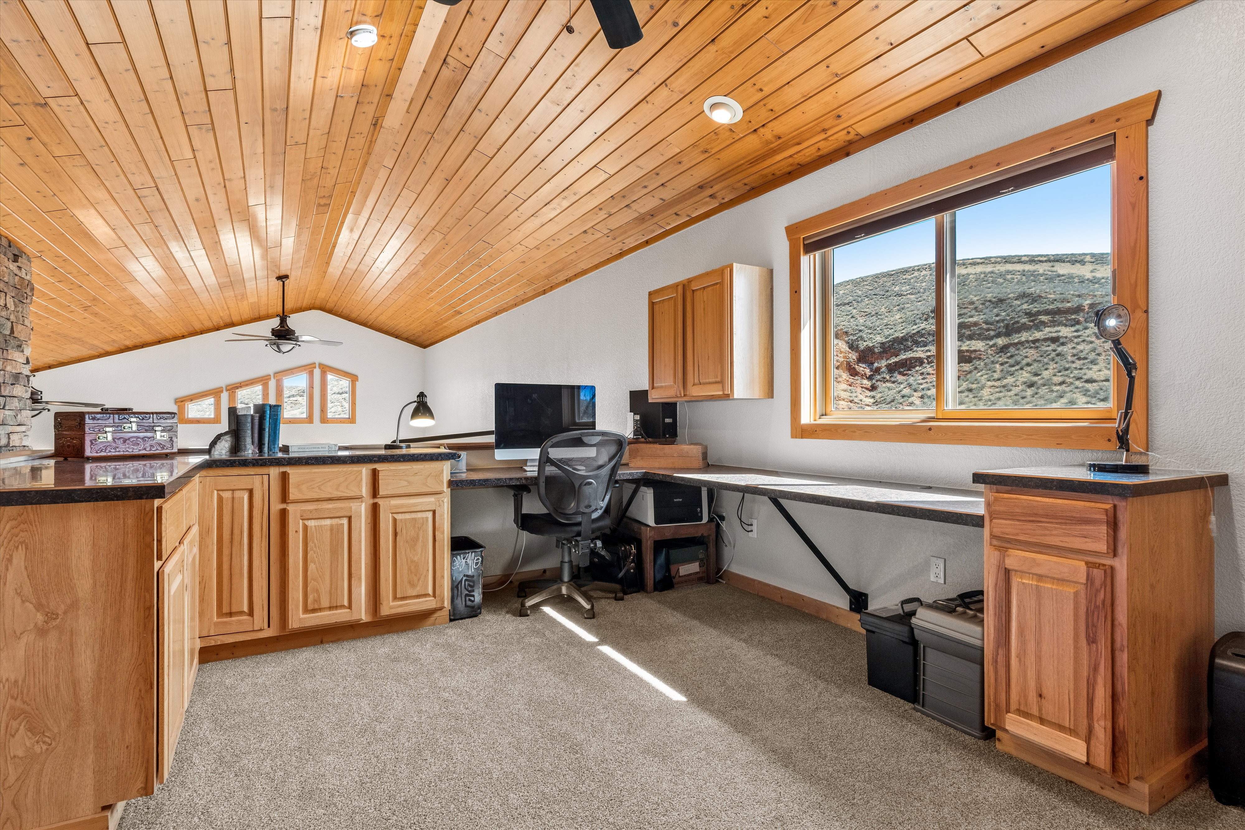  Private Colorado Retreat, Perfectly Positioned Among the Breathtaking Red Bluffs - 物件實景