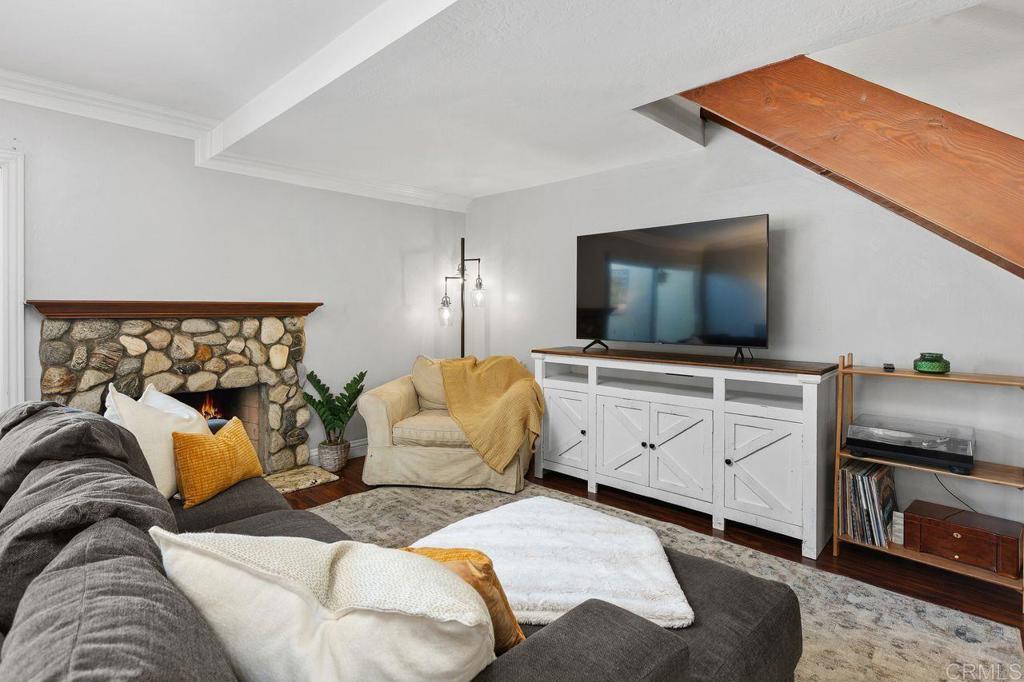 Vista, California, 92084, United States, 2 Bedrooms Bedrooms, ,3 BathroomsBathrooms,Residential,For Sale,1987849