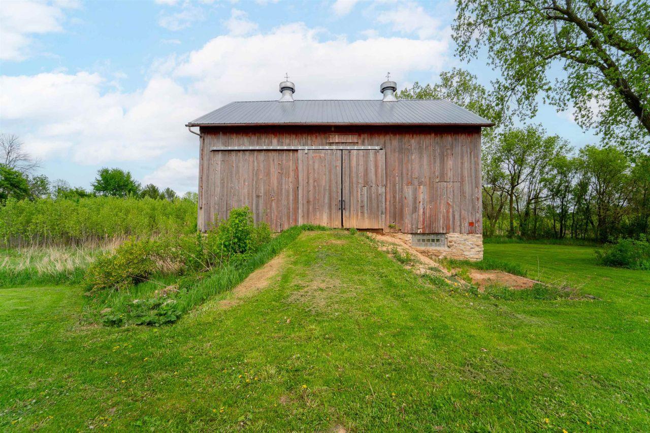 APPLETON, Wisconsin, 54913, United States, 3 Bedrooms Bedrooms, ,2 BathroomsBathrooms,Residential,For Sale,1827484
