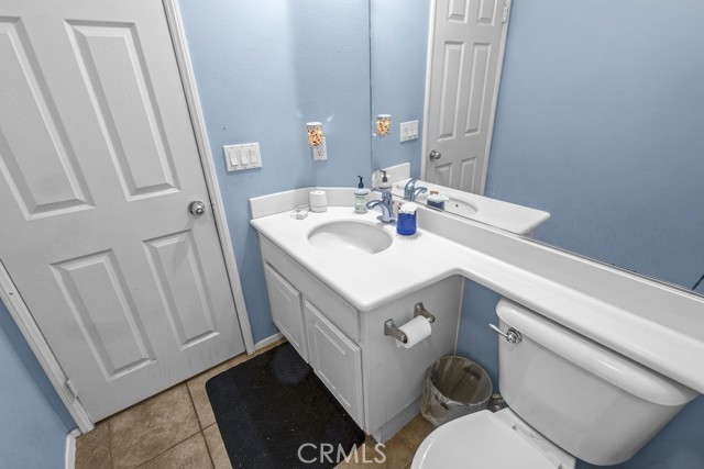 Victorville, California, 92392, United States, 4 Bedrooms Bedrooms, ,3 BathroomsBathrooms,Residential,For Sale,1977887