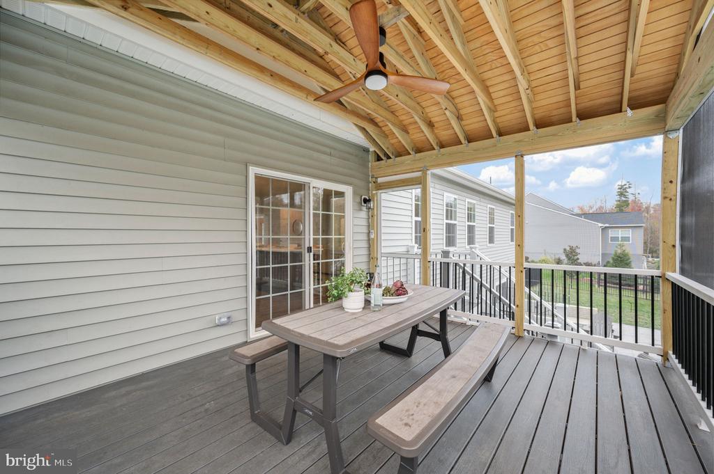 Fredericksburg, Virginia, 22406, United States, 5 Bedrooms Bedrooms, ,4 BathroomsBathrooms,Residential,For Sale,2005971