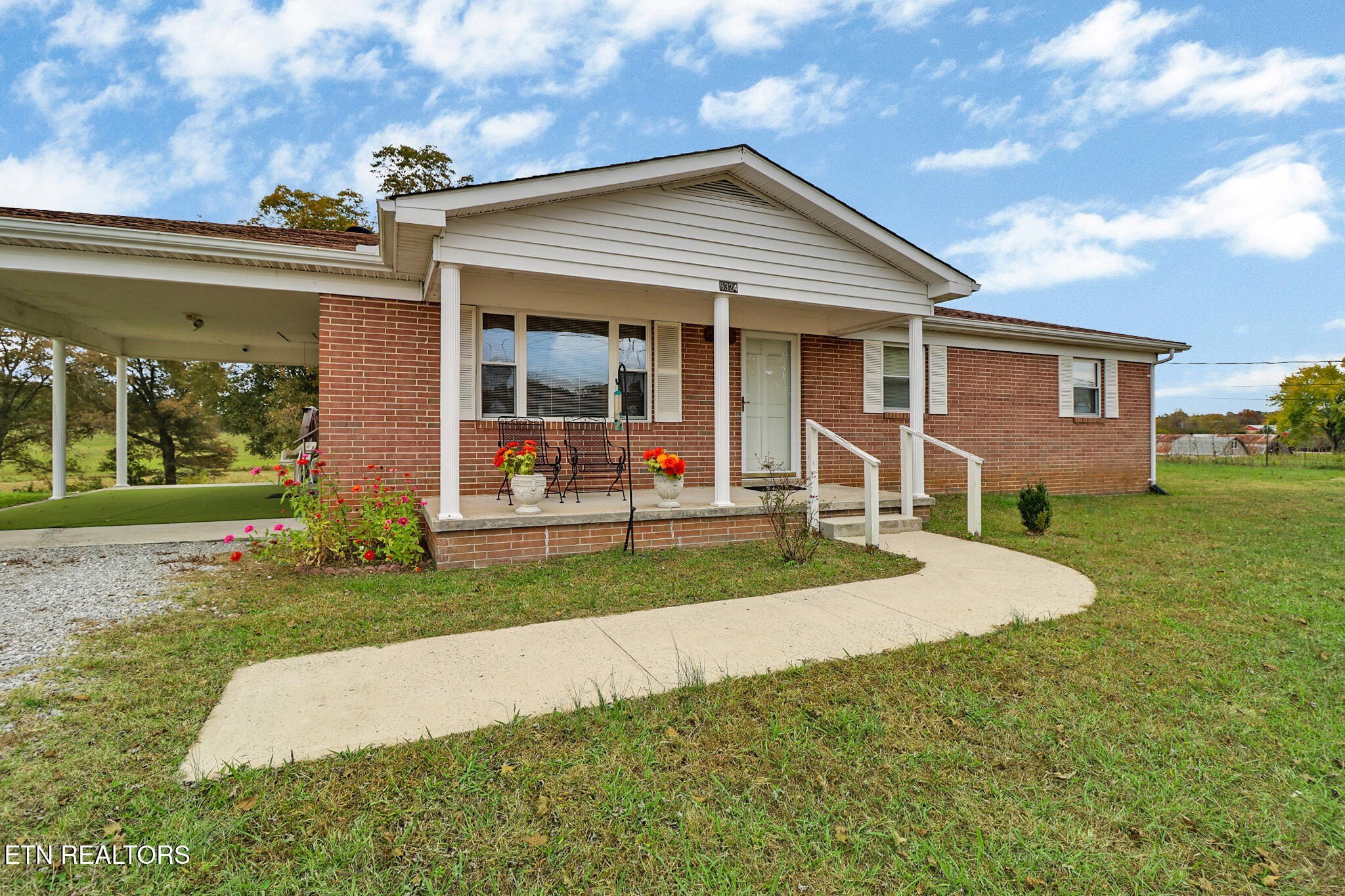 McMinnville, Tennessee, 37110, United States, 3 Bedrooms Bedrooms, ,1 BathroomBathrooms,Residential,For Sale,1976932