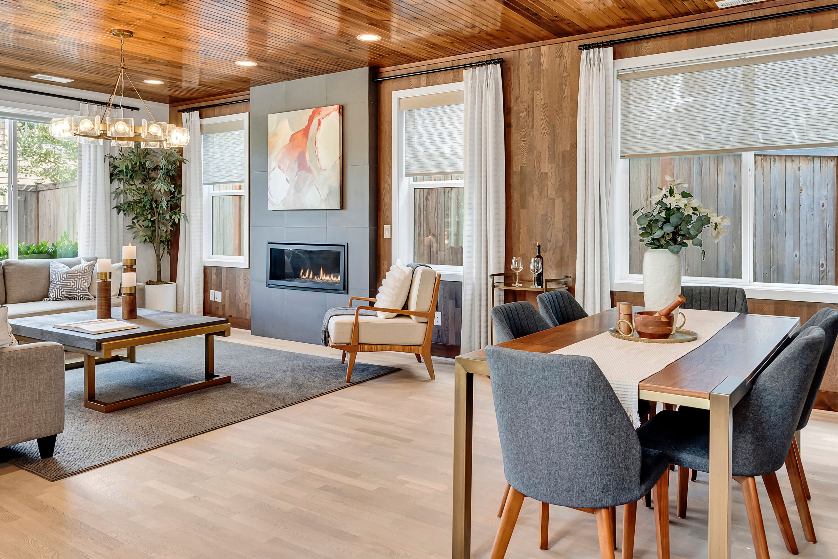  1444 242nd Avenue Northeast, Sammamish, WA 98074 - 物件實景