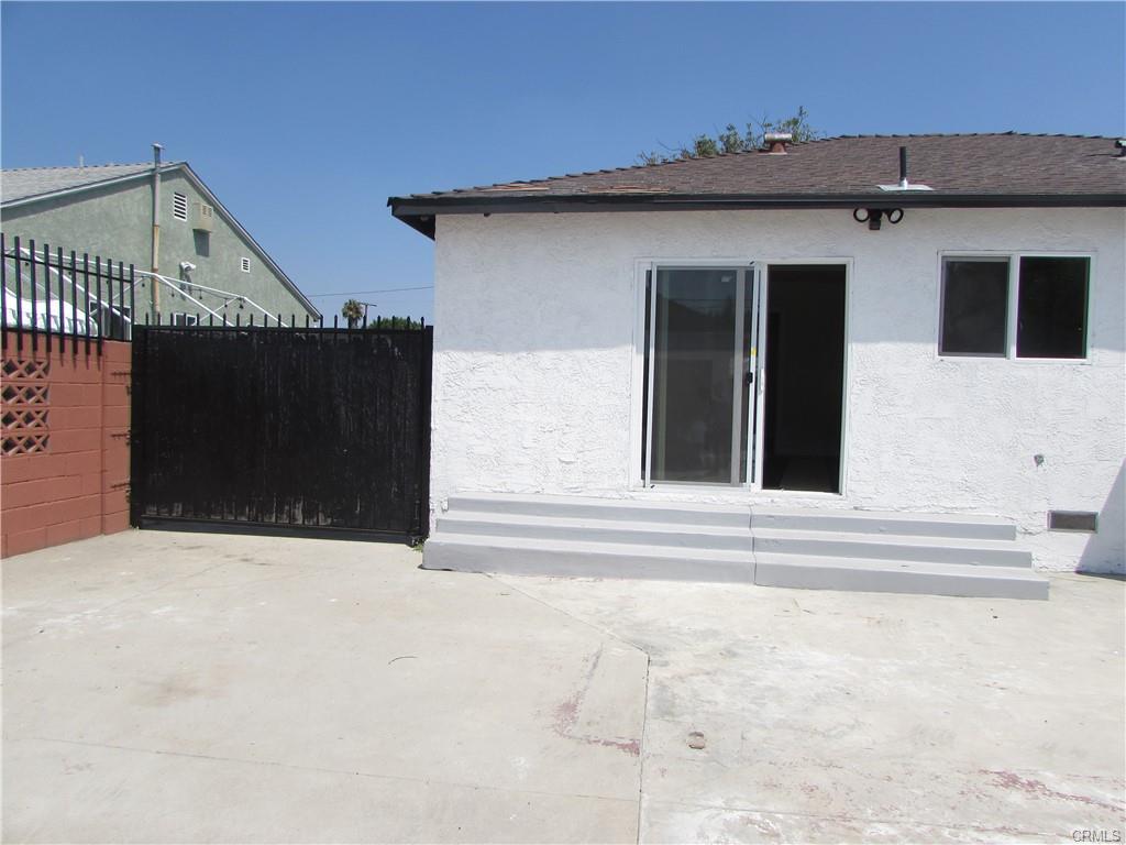 Compton, California, 90221, United States, 3 Bedrooms Bedrooms, ,1 BathroomBathrooms,Residential,For Sale,1904243