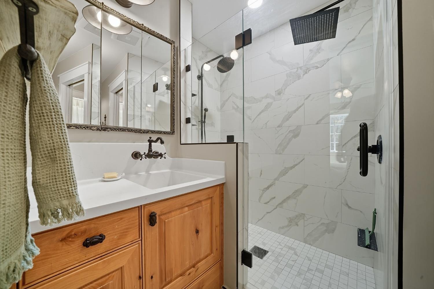 San Andreas, California, 95249, United States, 2 Bedrooms Bedrooms, ,2 BathroomsBathrooms,Residential,For Sale,1980033